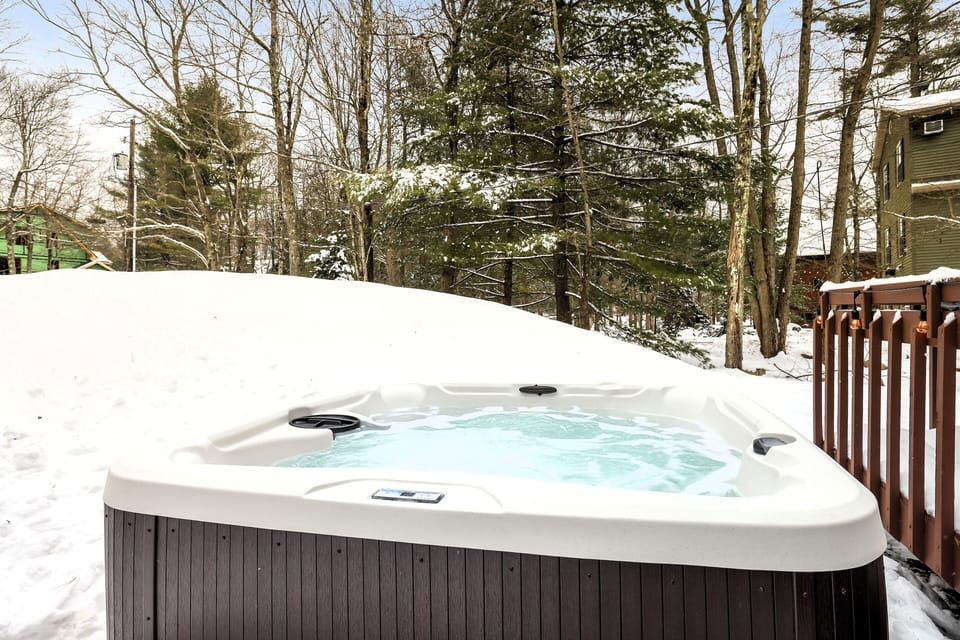 Hot Tub for 6