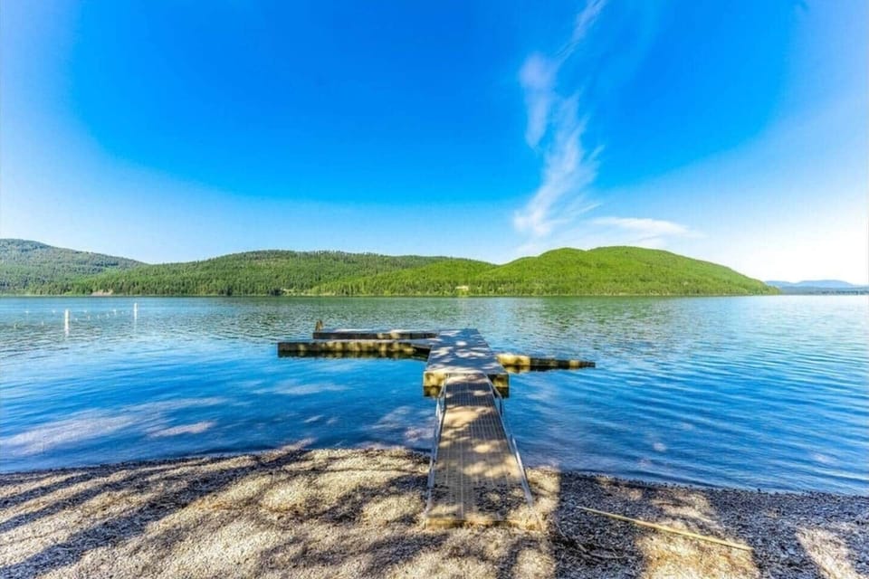 Village beach on Whitefish Lake - minutes down the mountain. 