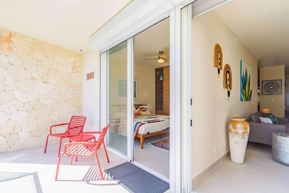 Step onto your private terrace right outside the bedroom and living room. Enjoy comfortable seating, natural stone accents, and beautiful ocean views—perfect for relaxing and enjoying the refreshing sea breeze.
