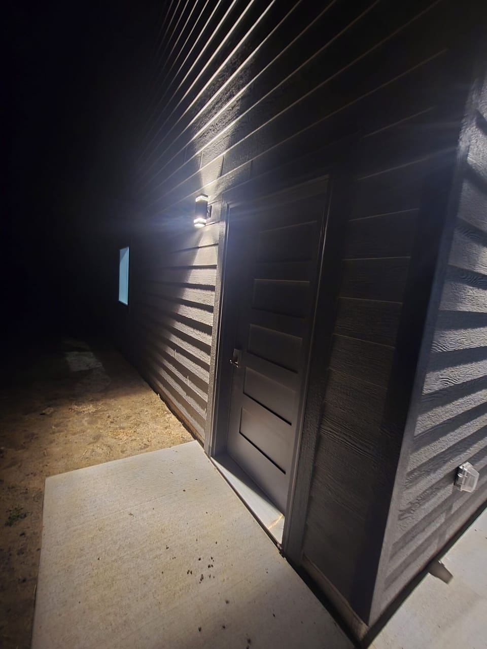 Garage Side Entry