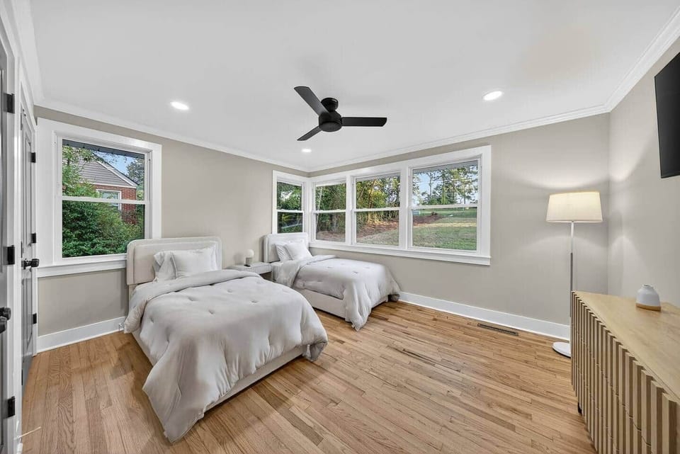 Third bedroom with two twin beds—perfect for kids or additional guests