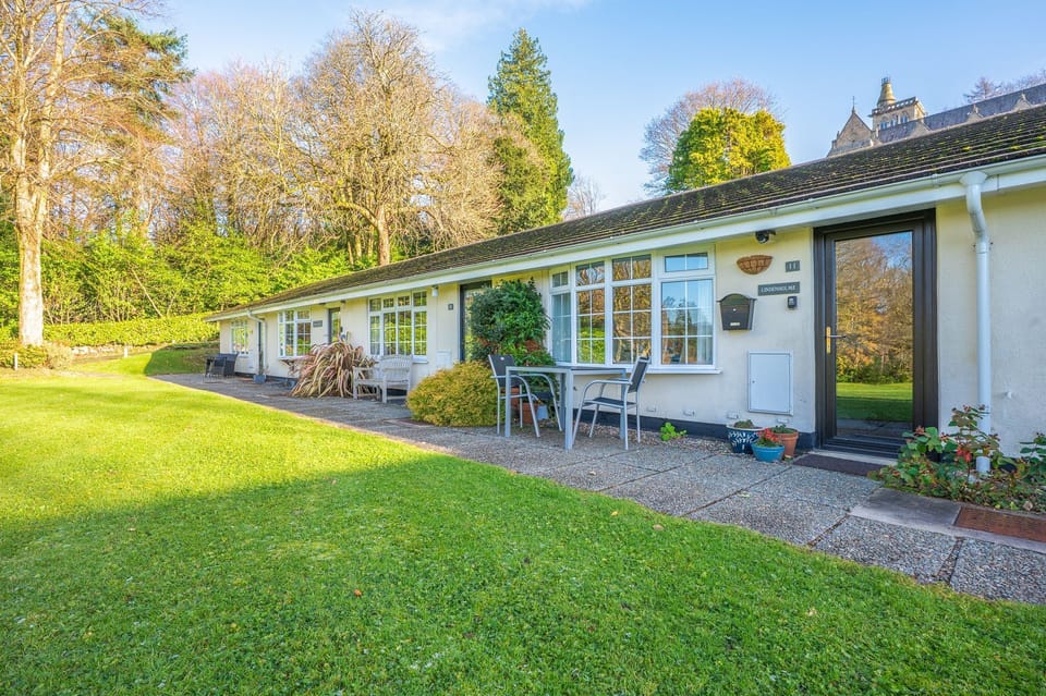 11 Priory Cottages, Windermere