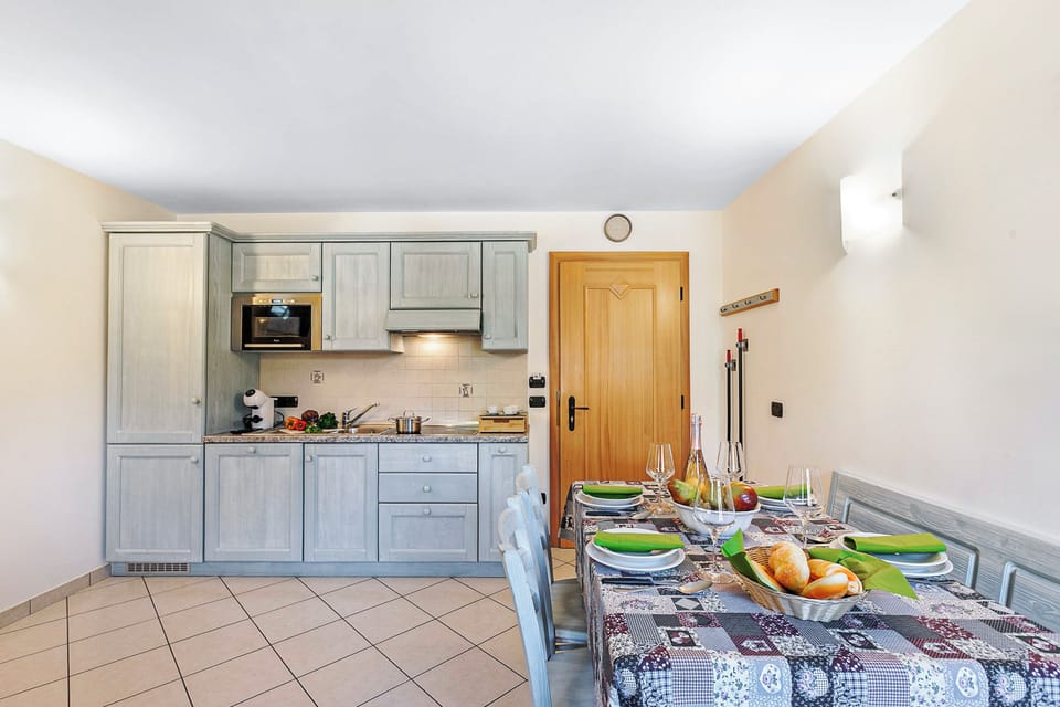 Kitchen and dining area