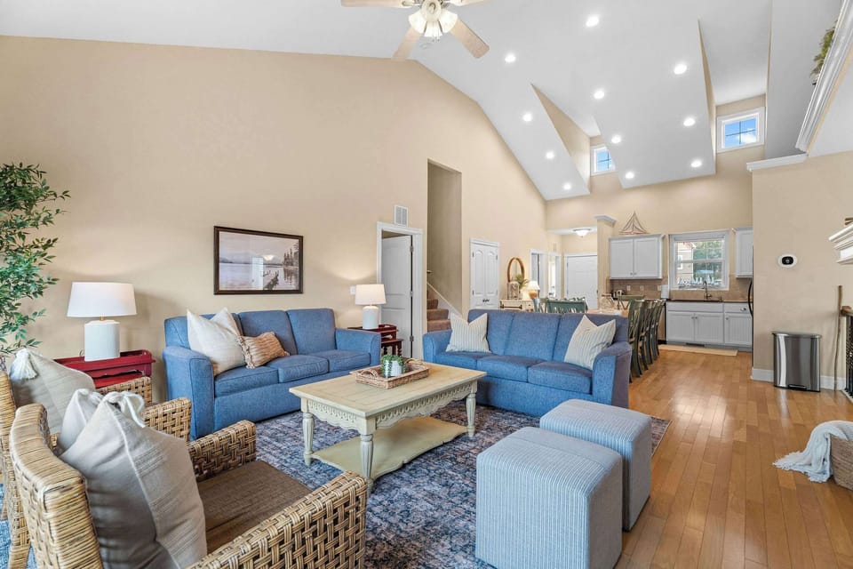 Vaulted ceilings give this room a grand feel!
