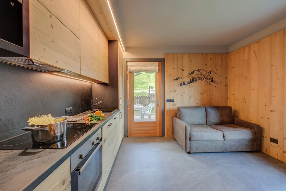 Kitchen and dining area