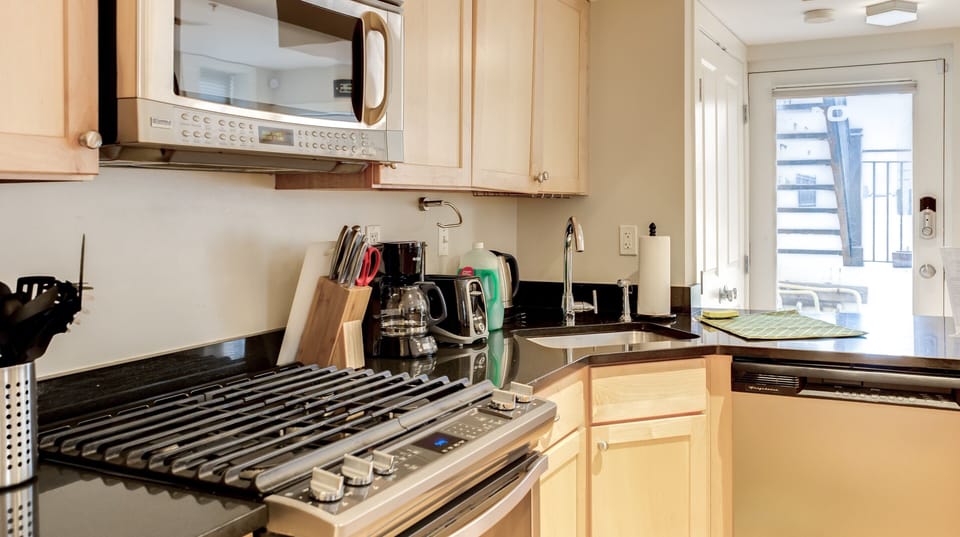 Indoors, Kitchen, Appliance, Microwave, Oven