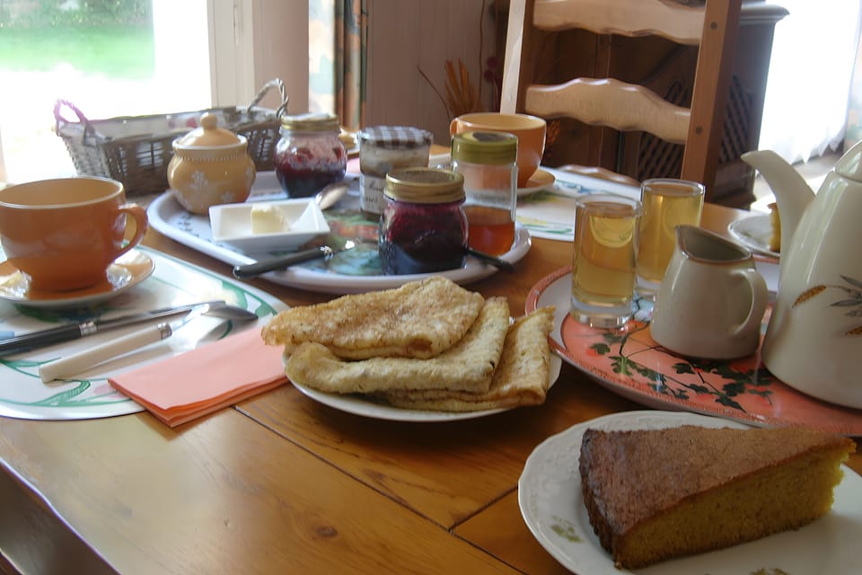 Breakfast meal