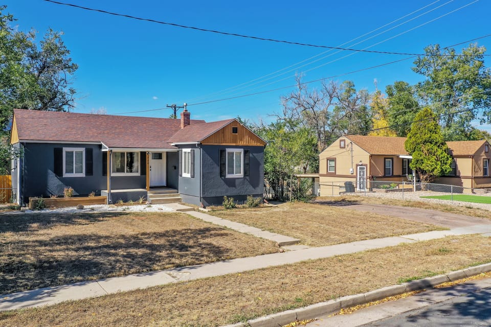Your charming home base sits in a peaceful residential neighborhood, where you'll enjoy the serenity of tree-lined streets and the authentic local atmosphere. Perfect for exploring the area at your own pace.