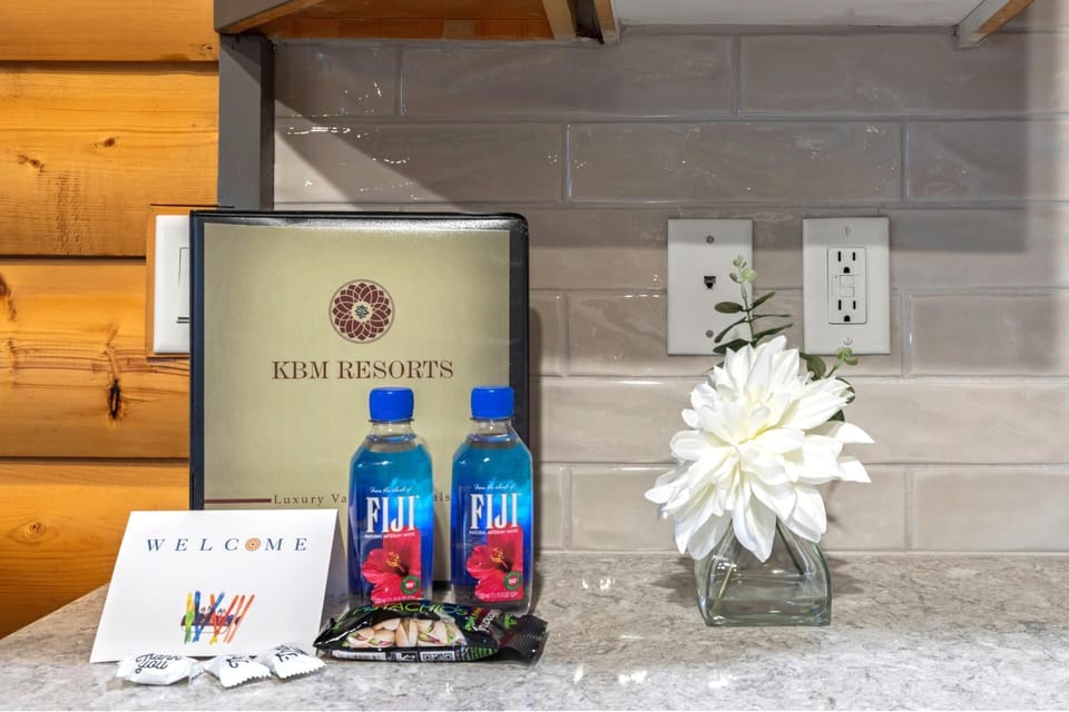 Luxury L’Occitane toiletries are stocked for your stay, adding a refined touch to your mountain retreat. BBL-351A