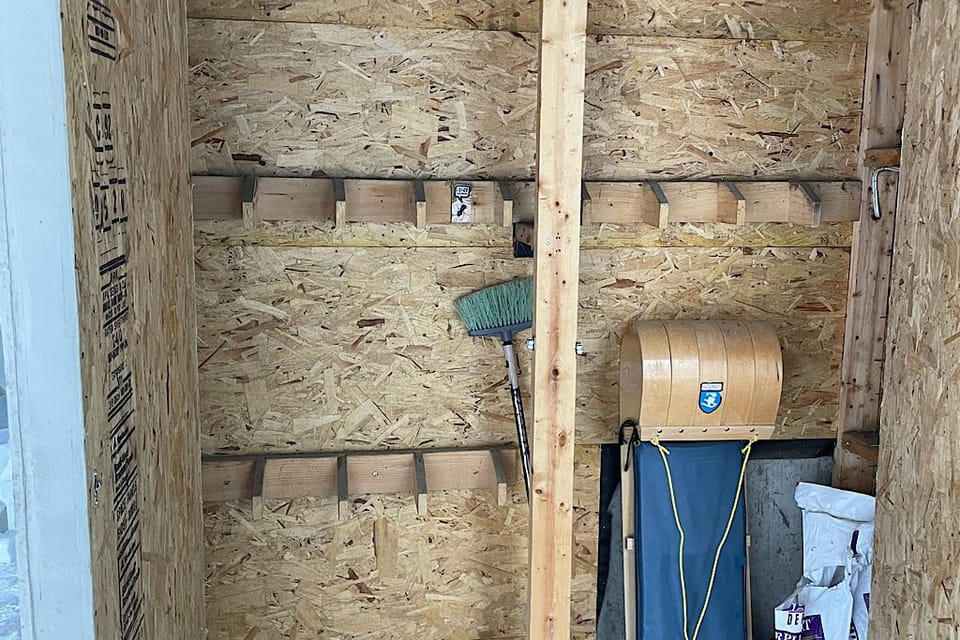 Locker for snow equipment
