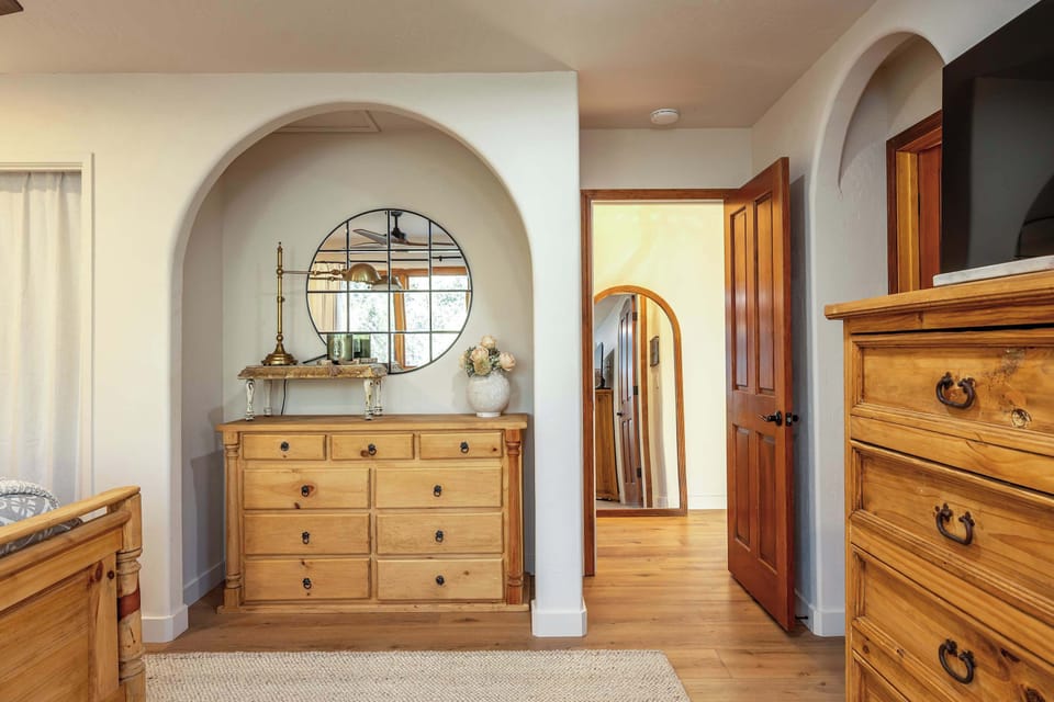 Whether it’s selfies, makeup, or a little “me-time,” this gives you the perfect spot to sparkle before stepping out (or relaxing in).