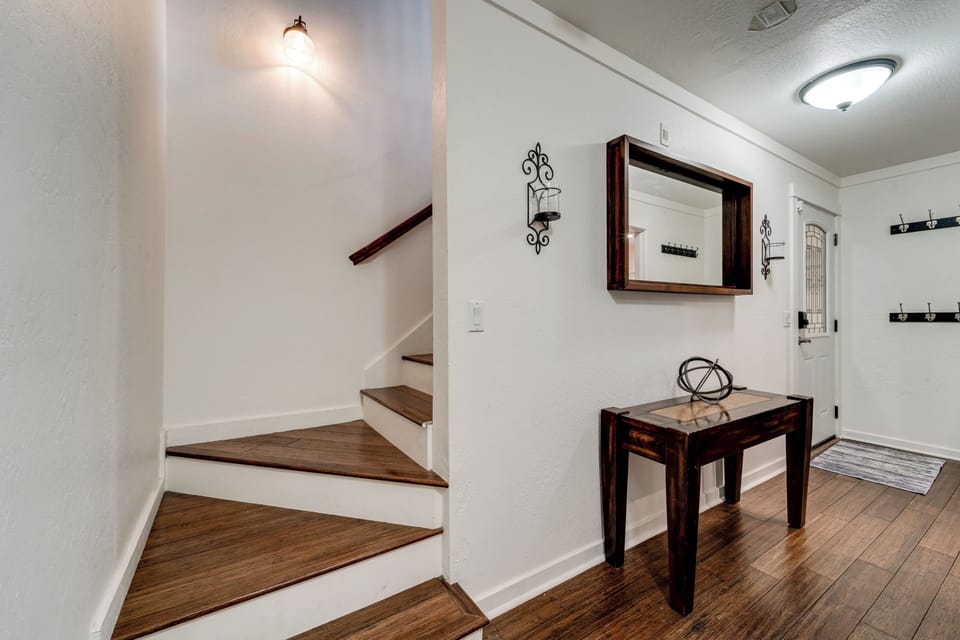 Stairs to 2nd Floor