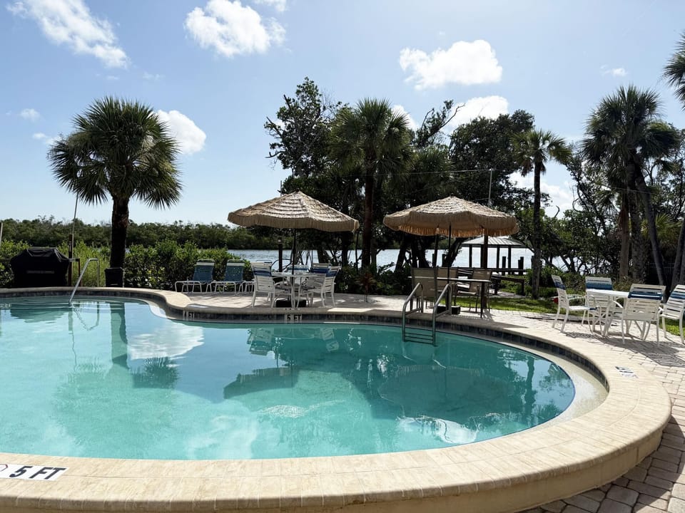 Sunburst Gulf-Side 2BR – Pool, Dock & Beach (5937)