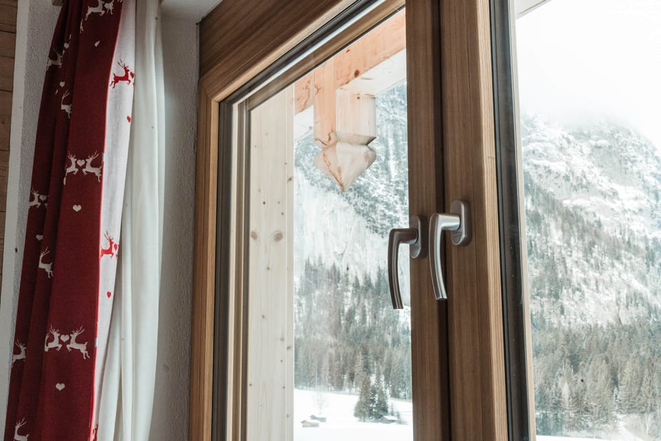 Chalet Puitbach Wintershooting Jan25 ArianeFroetscherFotografie neu 107