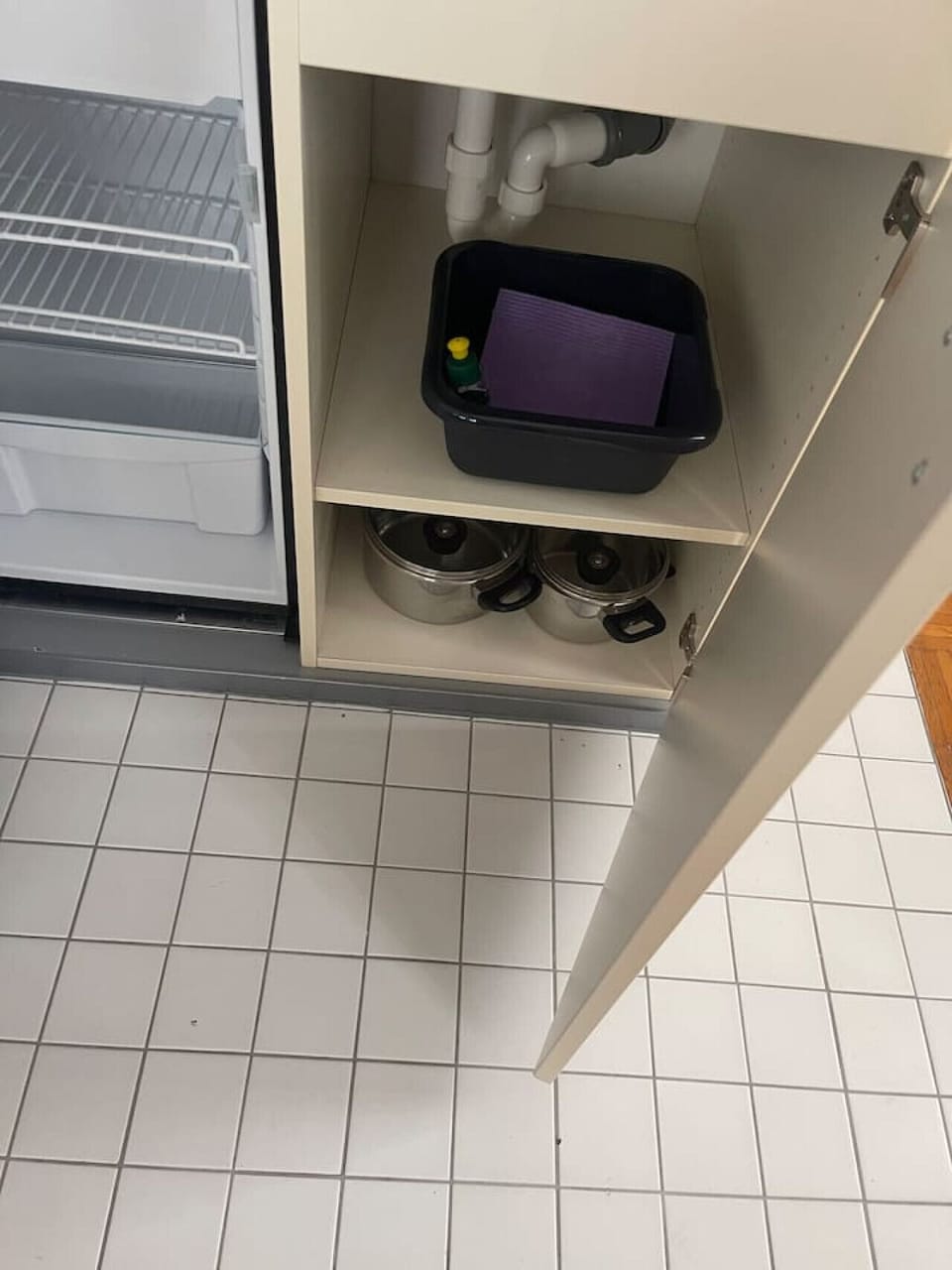 Fully Equipped Kitchenette
