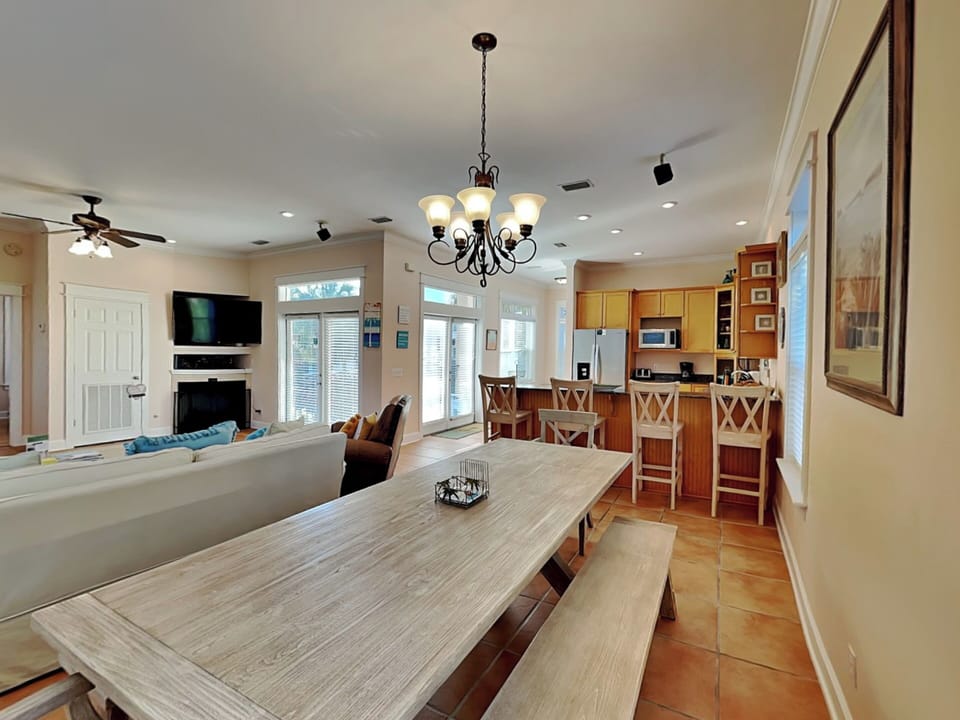 Dining Area - Second Floor
