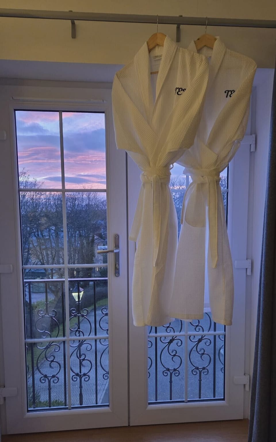 Dressing gowns