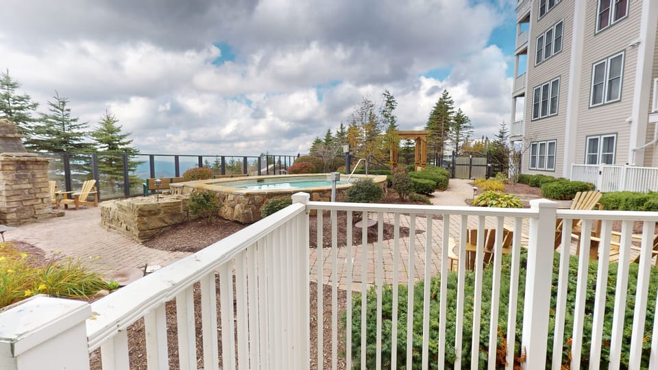 Railing, Nature, Outdoors, Scenery, City