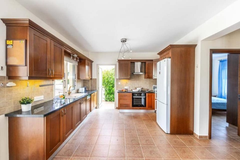 Equipped kitchen