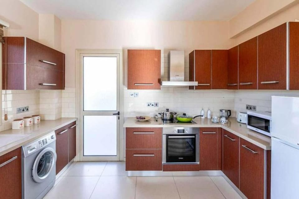 Equipped kitchen