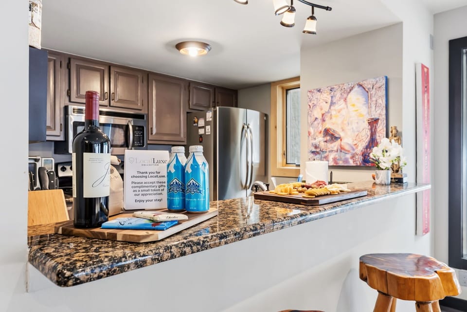 Kitchen: Espresso machine, Keurig, air fryer, blender, kettle, food processor, cooking utensils, tableware