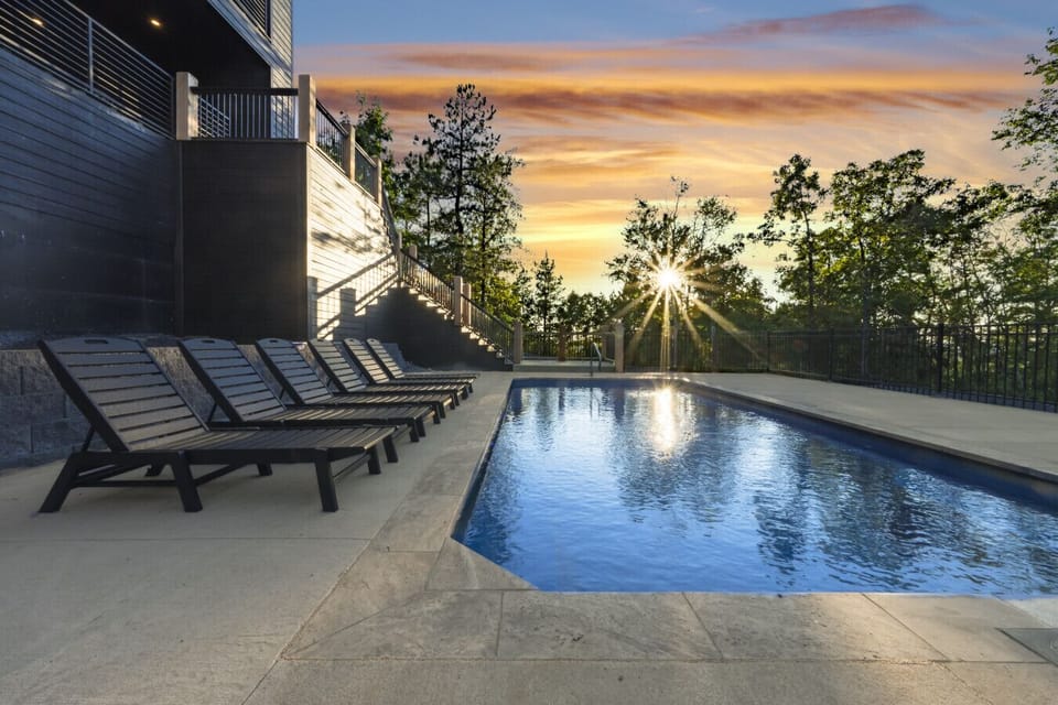 Sunset views from the heated pool at Eagle`s Vista hit different after a long day exploring Broken Bow.