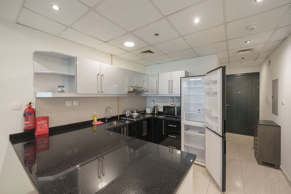 Fully equipped kitchen