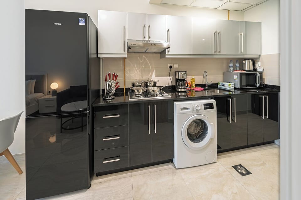 Fully equipped kitchen