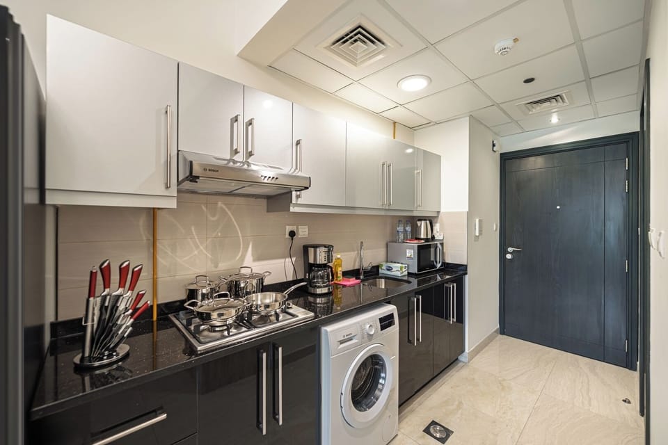 Fully equipped kitchen