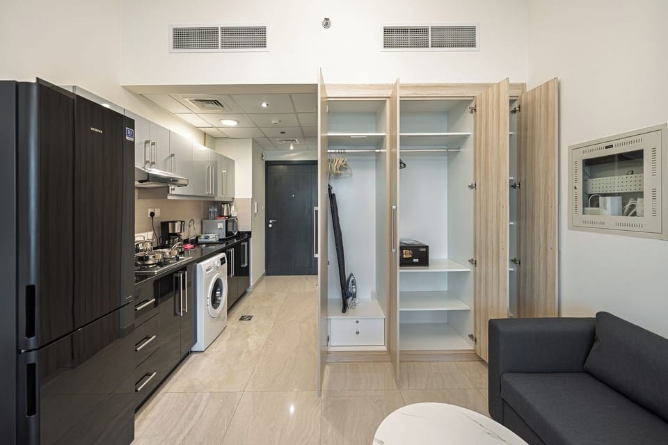 Built in wardrobe.