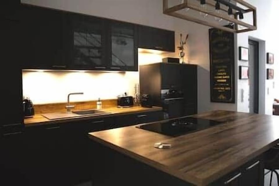 6319aa10 62af 4e87 9e90 8ec2b0de9960