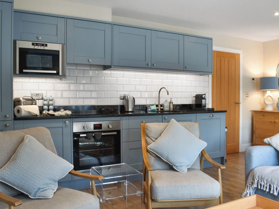 Open plan living space | Safe Harbour, Salcombe