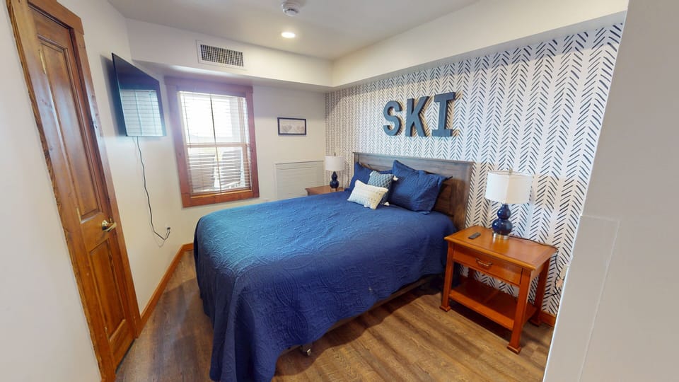 Indoors, Bed, Bedroom, Furniture, Room