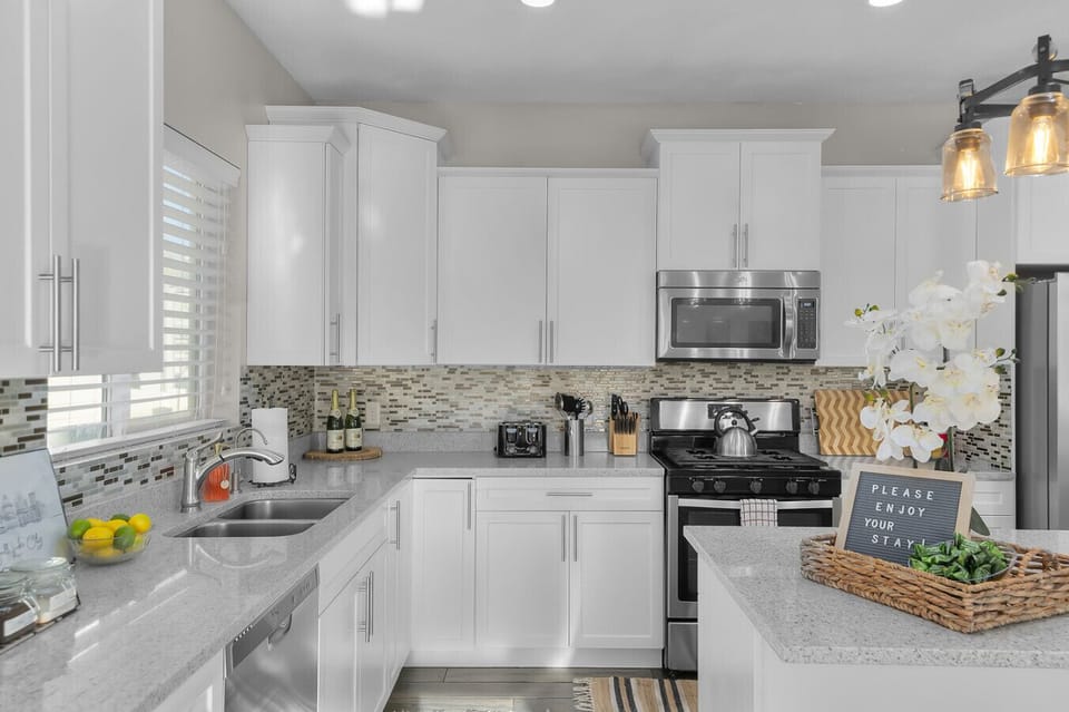 Modern Kitchen | Stainless Steel Appliances | Fully Stocked for Your Stay
