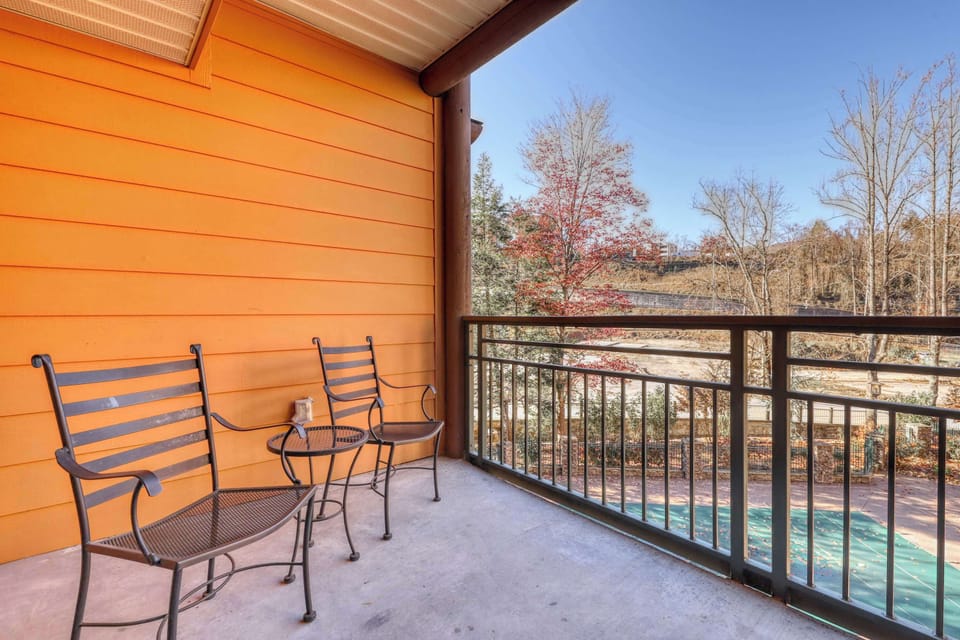 Unwind with mountain views in this stylish outdoor space! Enjoy fresh air and tranquility.