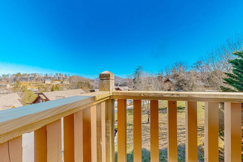 Soak in stunning mountain vistas from your private outdoor retreat!
