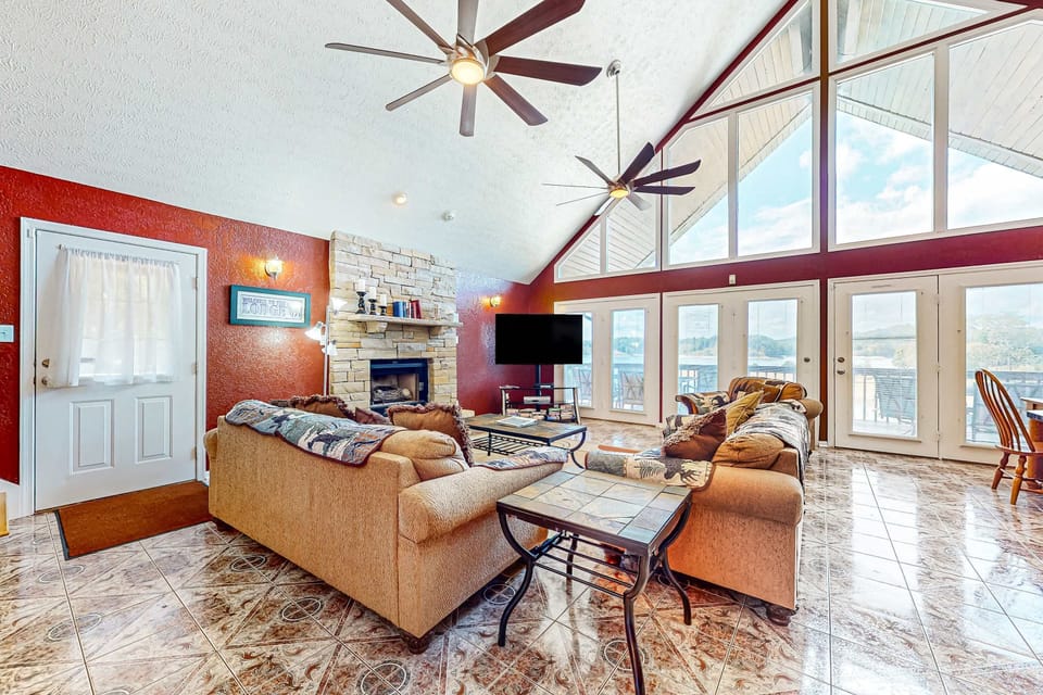 Expansive windows showcase stunning views, perfect for gathering and relaxation!