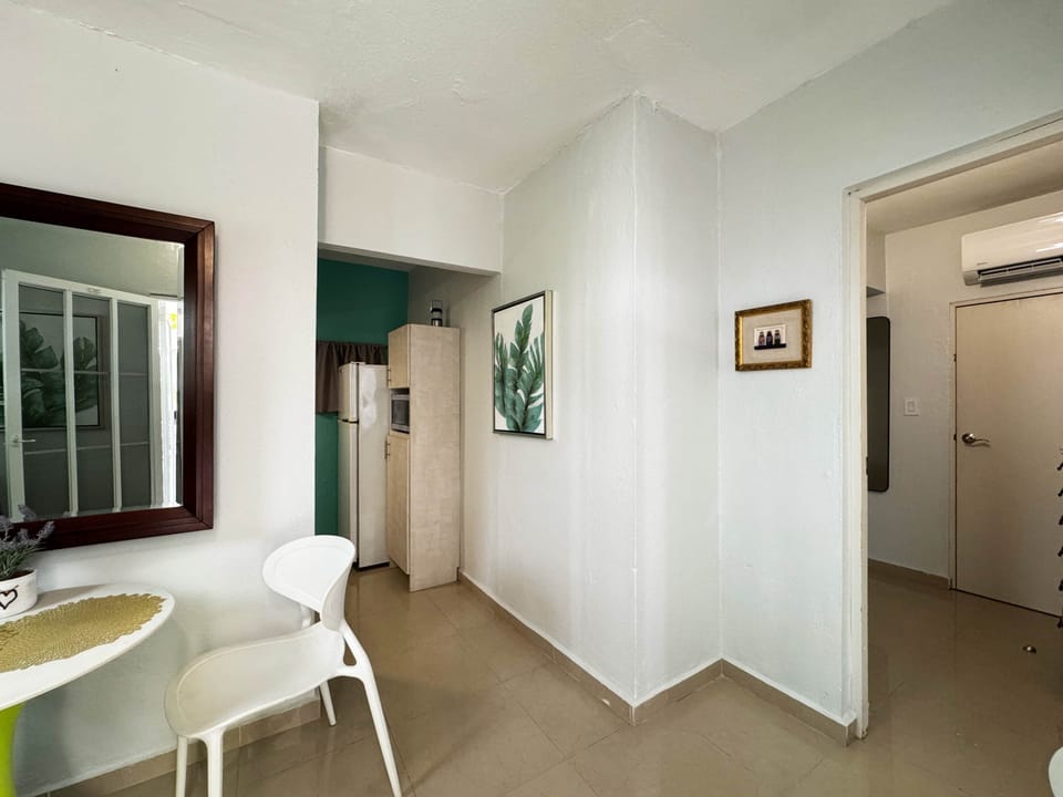 Living Area 2