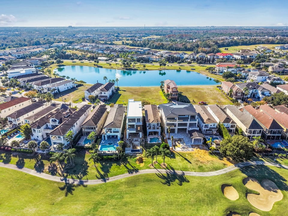 Golf & Lakeview Paradise