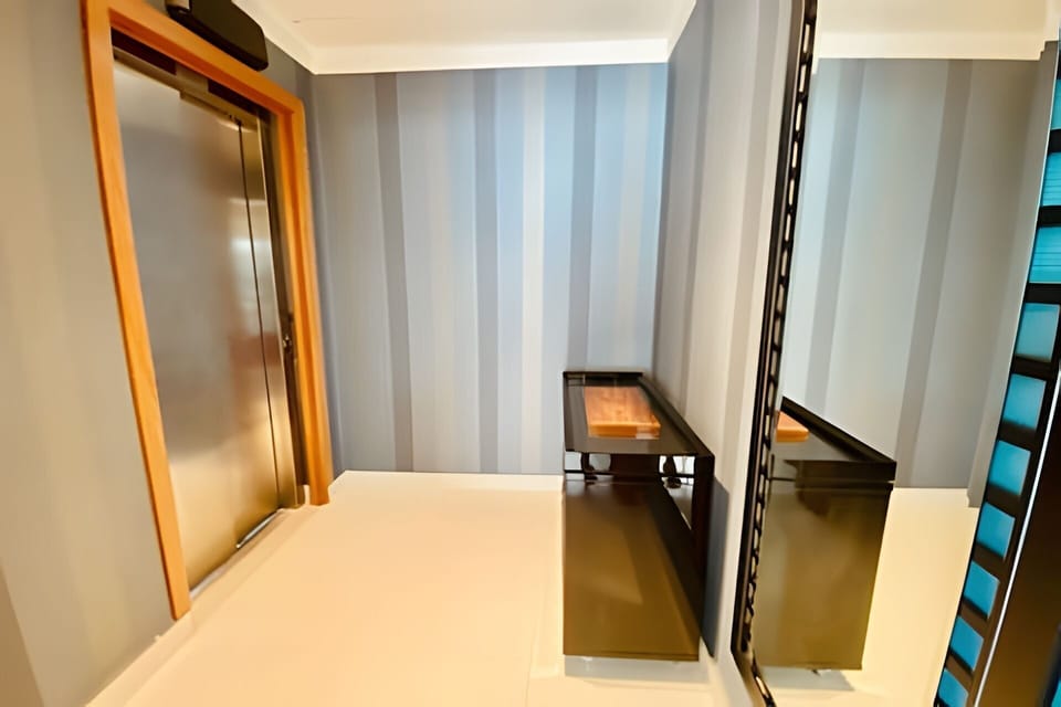 Bed,Photo of the whole room,Bedroom