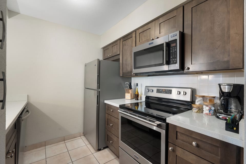 Kitchen | Drip Coffee Maker | Blender | Toaster | Cooking Basics