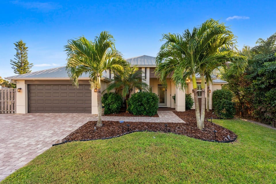 Perfect Cocoa Beach location