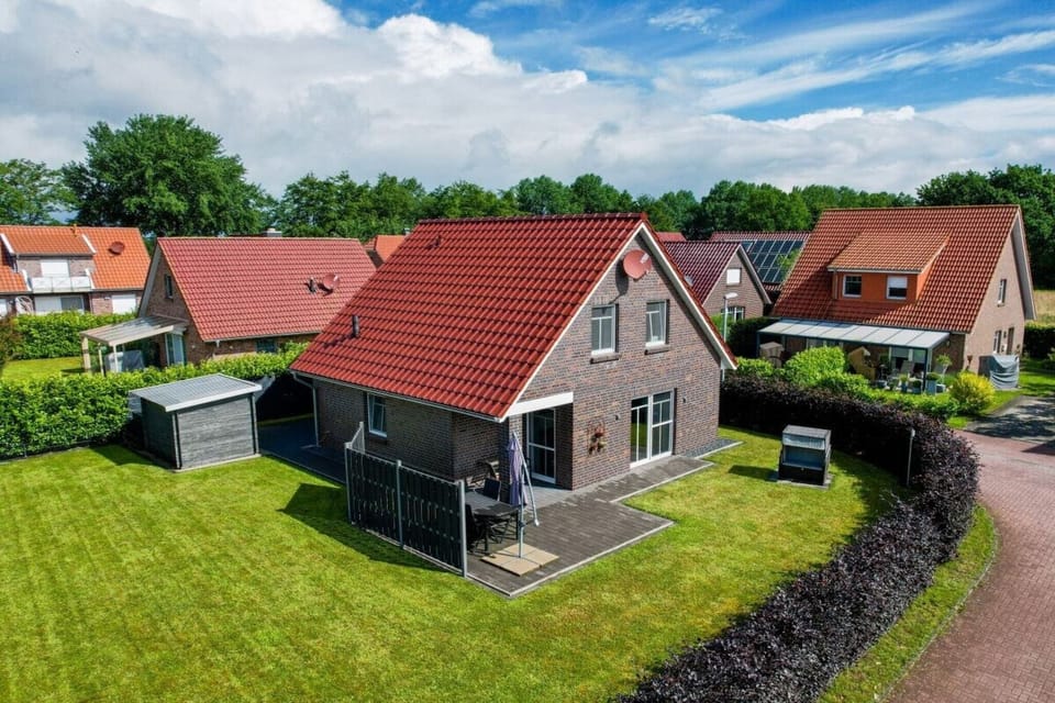 Holiday Home Exterior [summer]