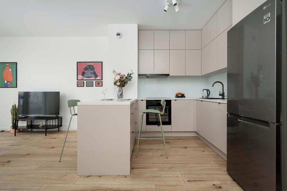 The fully equipped kitchenette includes everything you need for a home-cooked meal.