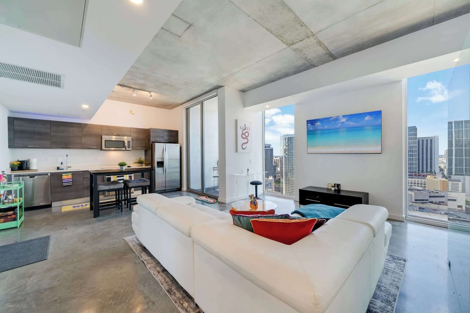 Your go-to spot for Netflix nights and morning emails.