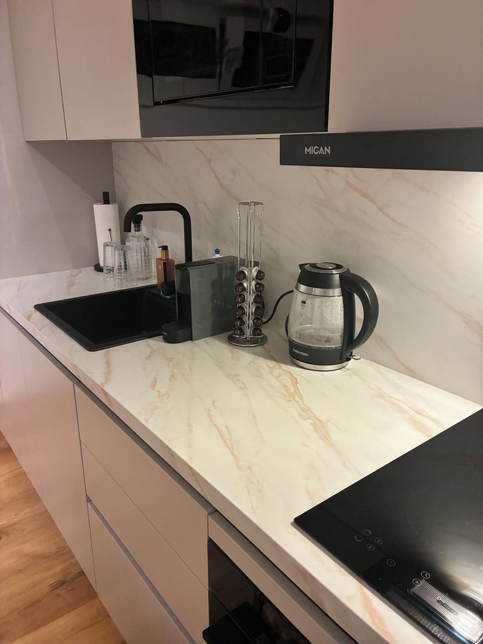 Private kitchen