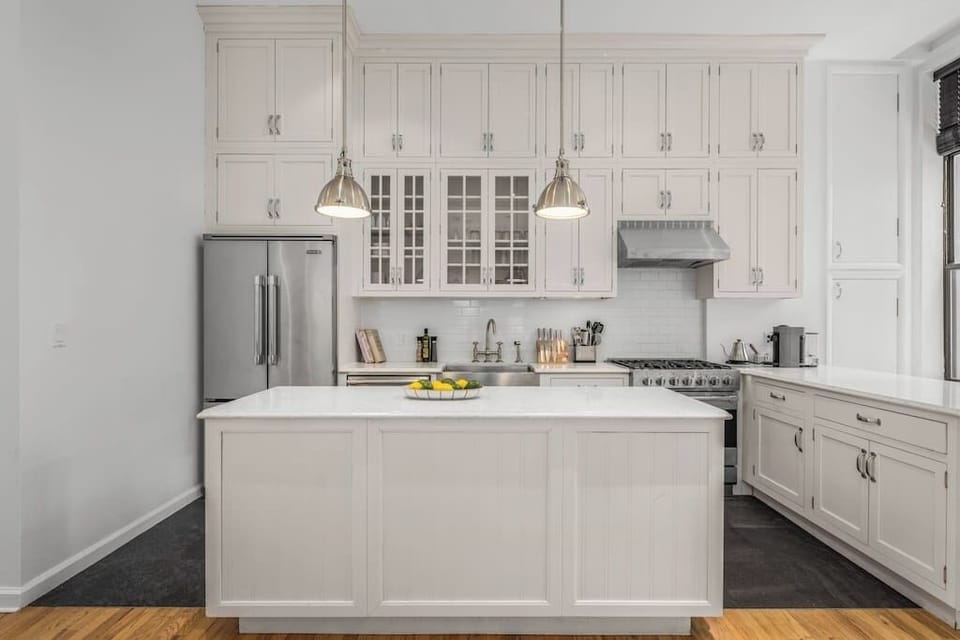 Fully renovated kitchen with top-of-the-line appliances. Completely stocked with all essentials.