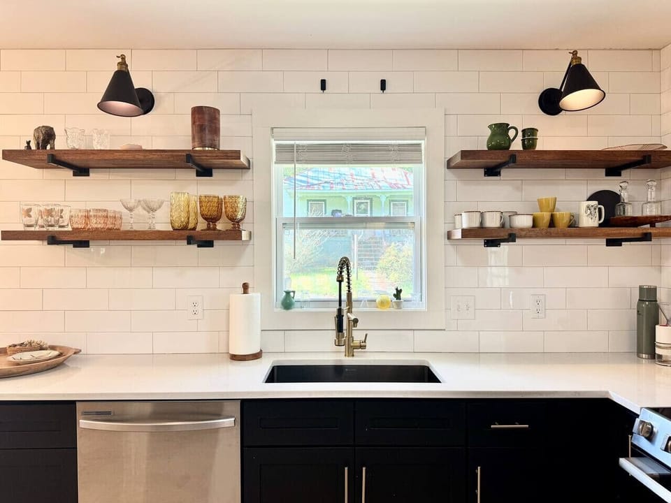 No mess, no stress—dishwasher included.