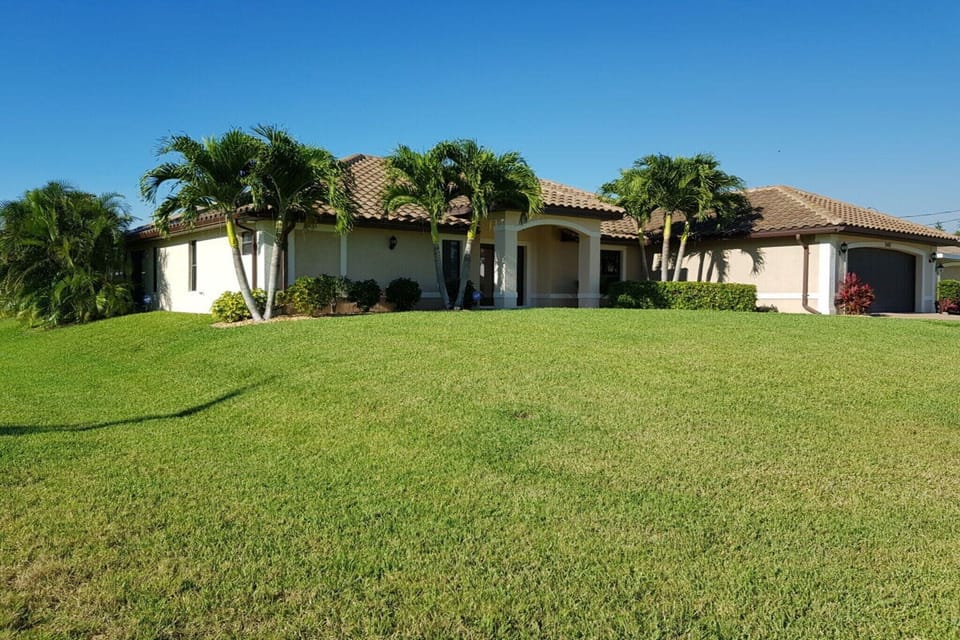 Holiday Home Exterior [summer]