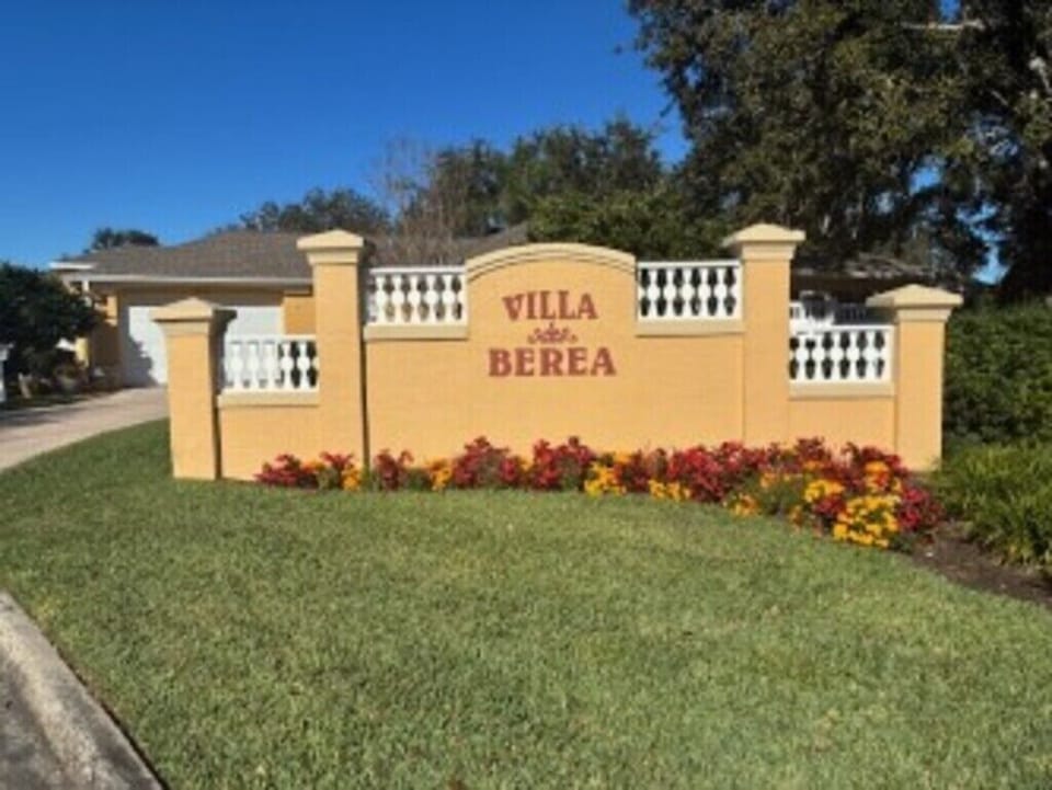 Villa Berea, surrounded by championship golf course.